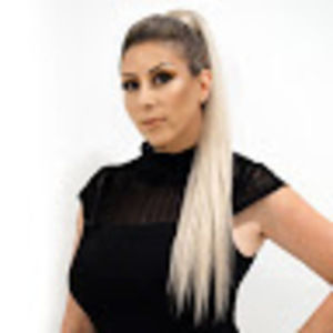 Meet your Posher, Rita